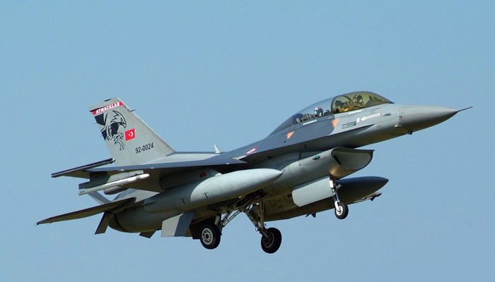 Turkish F 16 Fighter Jets Air Show Aircraft