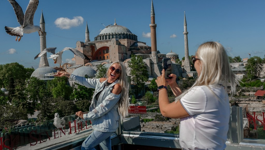 Russians make up largest group of tourists to Turkey so far in 2023: ministry data