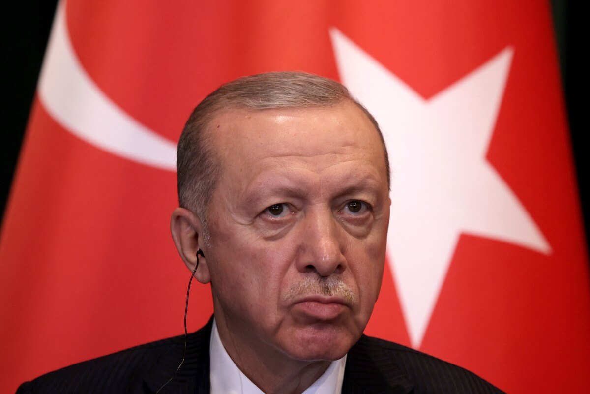 Erdoğan says time to ‘eradicate’ ISIL, Kurdish fighters in Syria