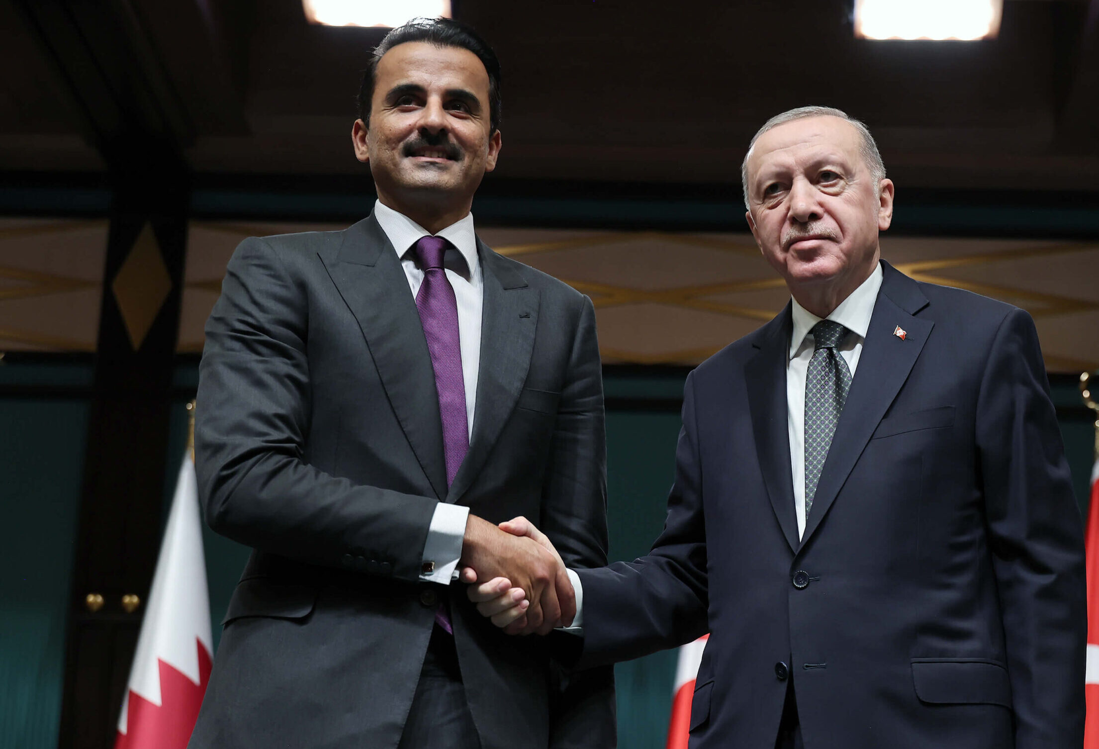 Erdoğan, Qatari emir sign agreements in Ankara on trade, military cooperation