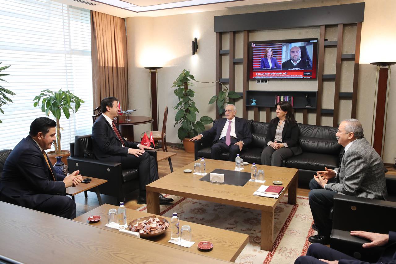 Pro-Kurdish party briefs ruling, opposition parties on meeting with jailed PKK leader