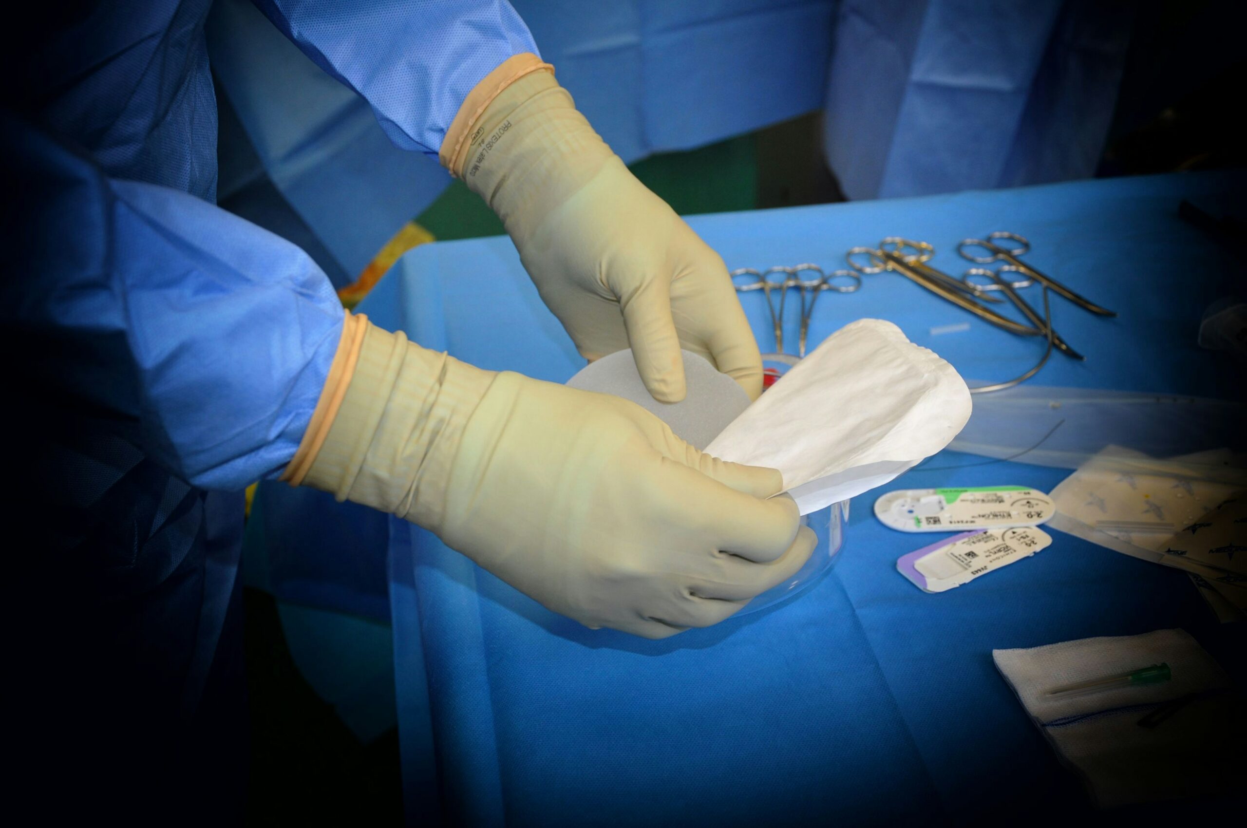 Experts warn of botched surgeries after Turkey allows more doctors to perform cosmetic procedures