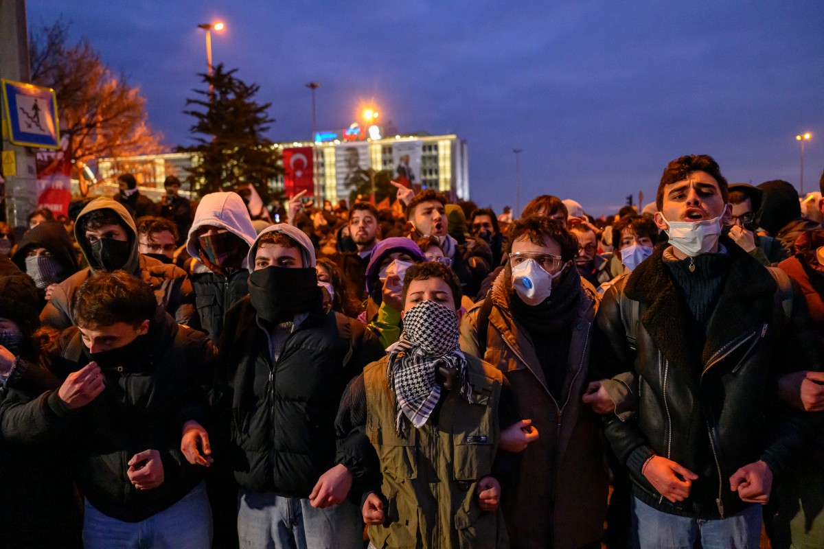Indictment seeks up to 3 years in prison for 139 arrested over protests