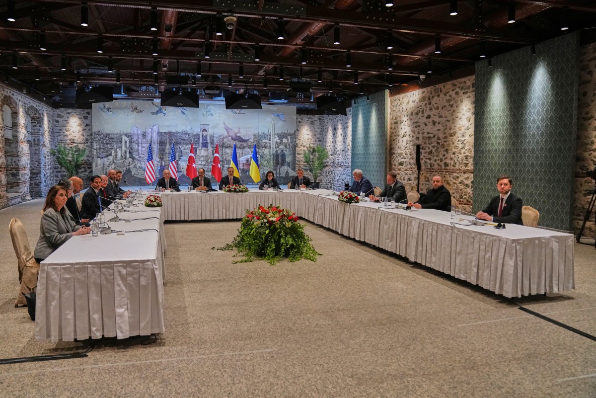 Russia, Ukraine agree to prisoner swap, fail to reach truce in first talks since 2022