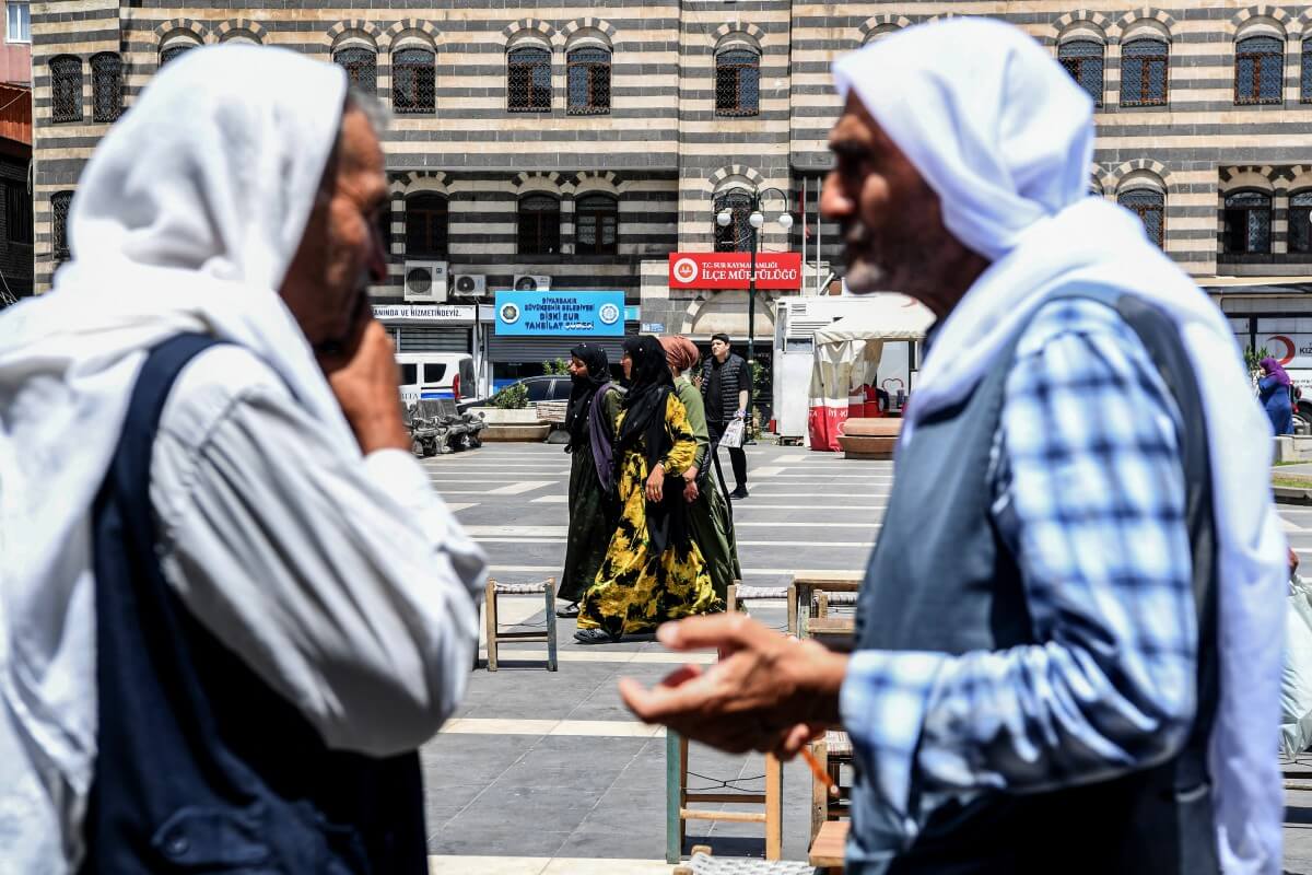 Turkey’s Kurdish regions not yet ready to believe in peace process
