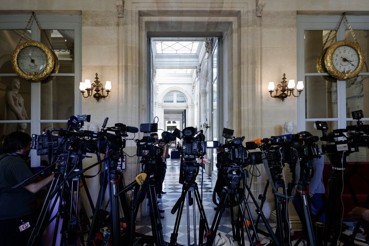 [OPINION] When the spotlight becomes a cage: How sensational journalism feeds ego and starves truth