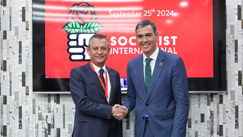 Socialist International backs ousted CHP leader, urges court-installed Kılıçdaroğlu to call party vote