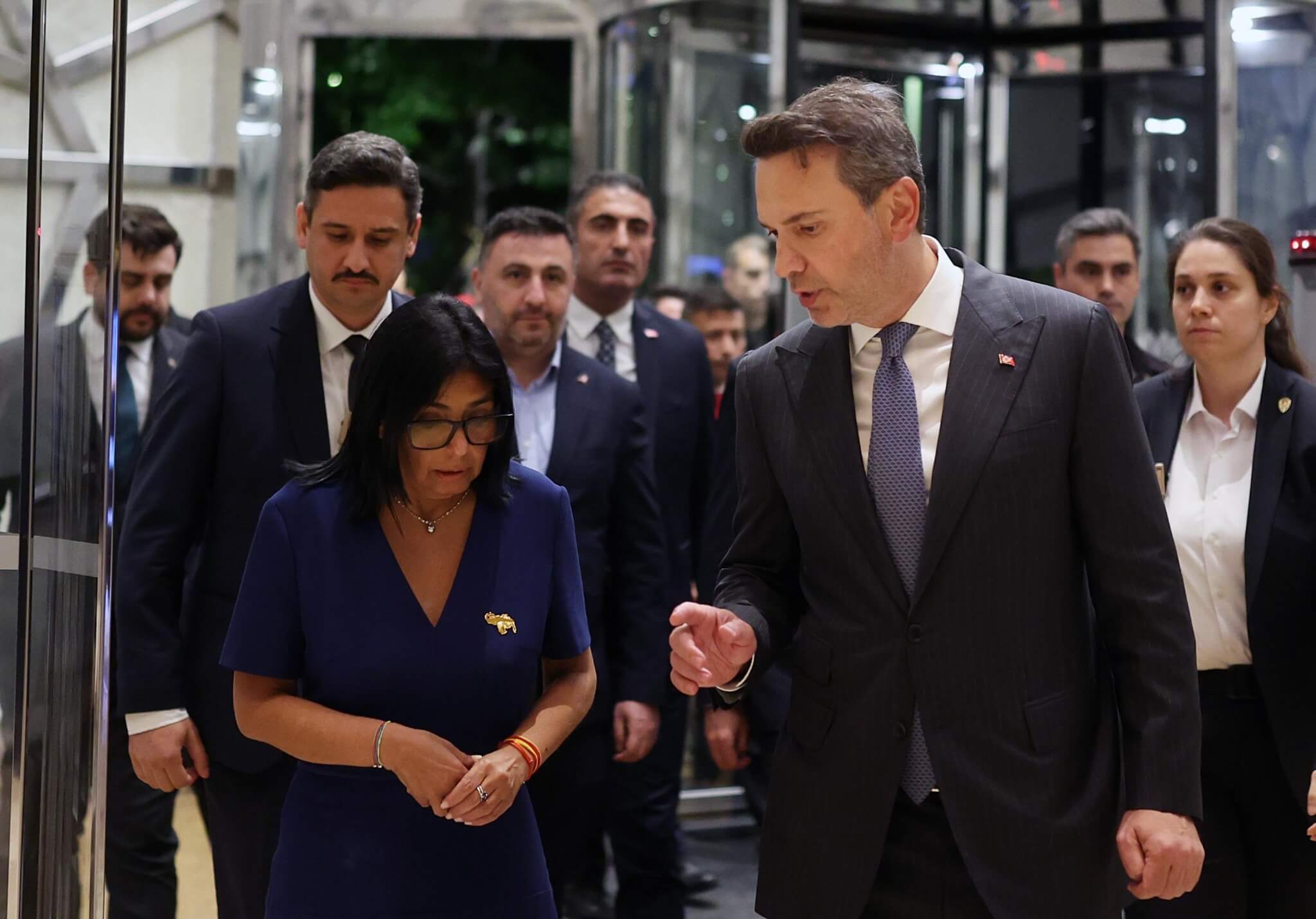 Venezuela’s acting president to meet Erdoğan during surprise İstanbul visit